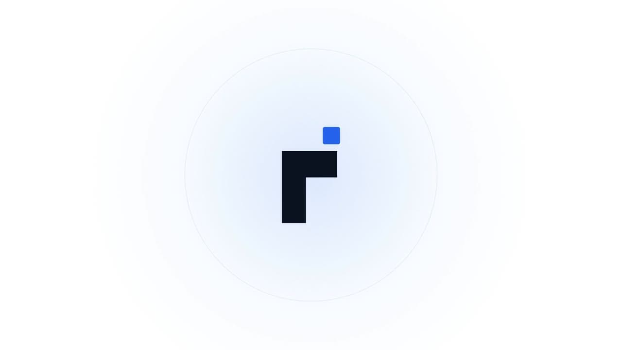 شعار Pixel داخل دائرة على خلفية فاتحة